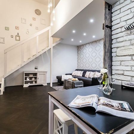 Bpr Vintage Garden Apartment With Terrace & Sauna บูดาเปสต์ ภายนอก รูปภาพ