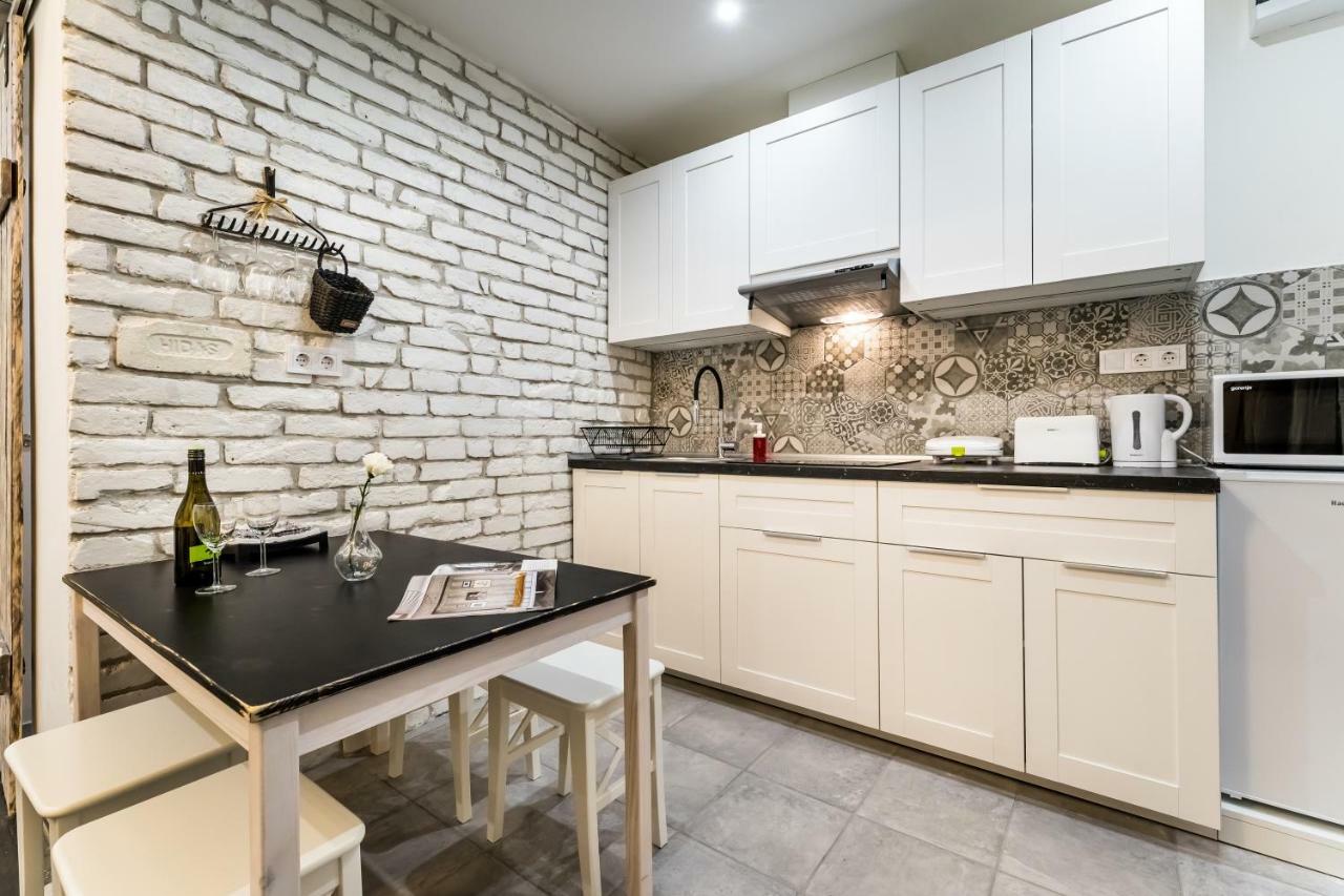 Bpr Vintage Garden Apartment With Terrace & Sauna บูดาเปสต์ ภายนอก รูปภาพ