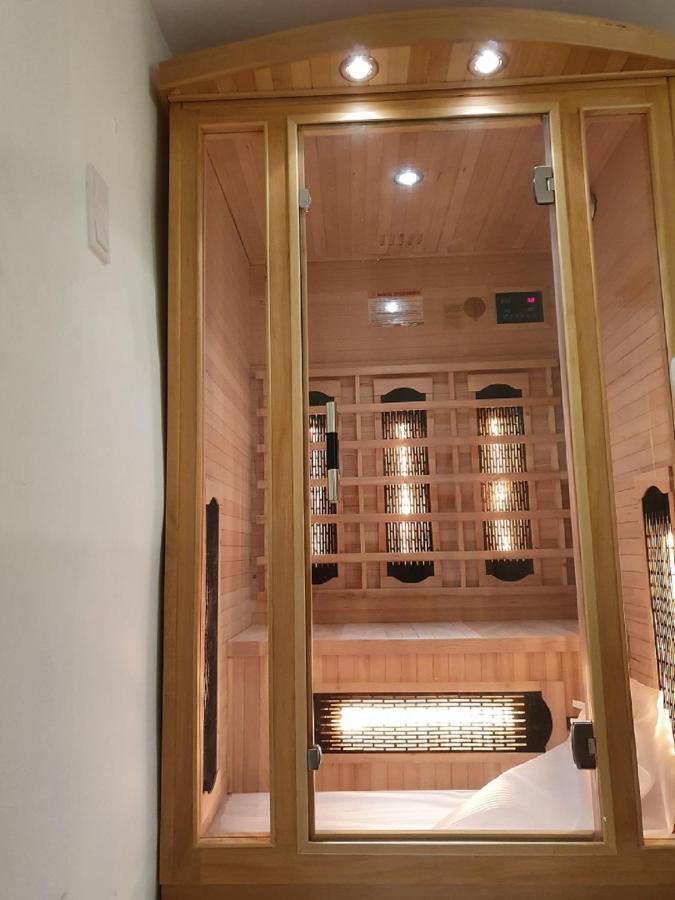 Bpr Vintage Garden Apartment With Terrace & Sauna บูดาเปสต์ ภายนอก รูปภาพ